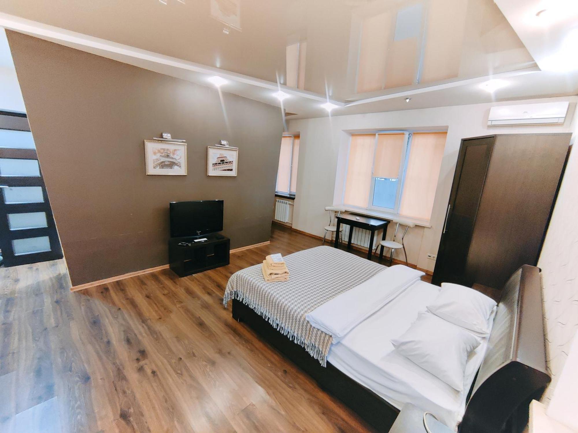 Real Home Apartmens - Podil Promenade Kiev Buitenkant foto
