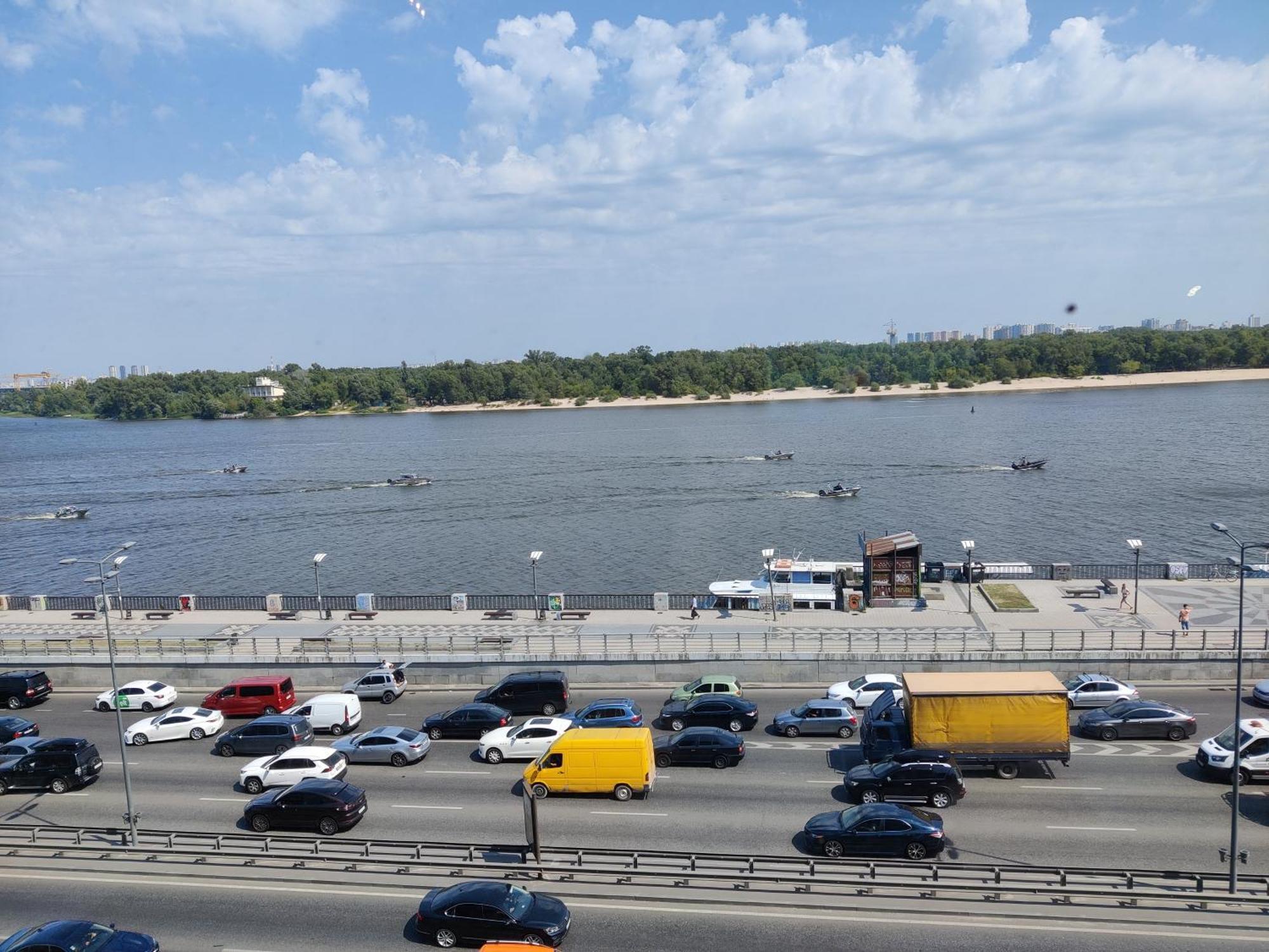 Real Home Apartmens - Podil Promenade Kiev Kamer foto